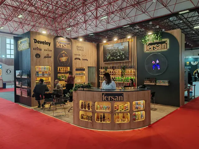 Ahşap stand