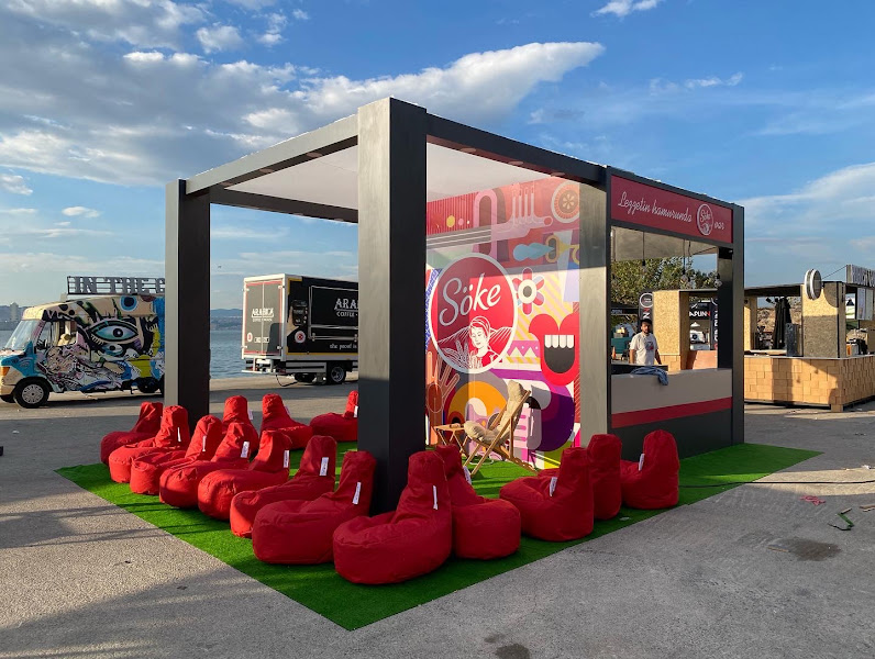 A34CAF2B-B034-4B65-8240-AA66025448A1